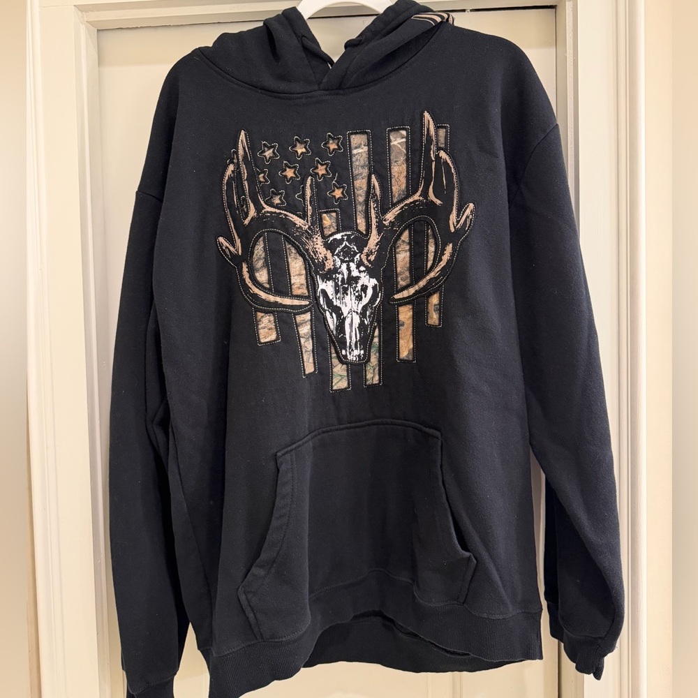 Buck Wear Deer Skull American Flag Hoodie